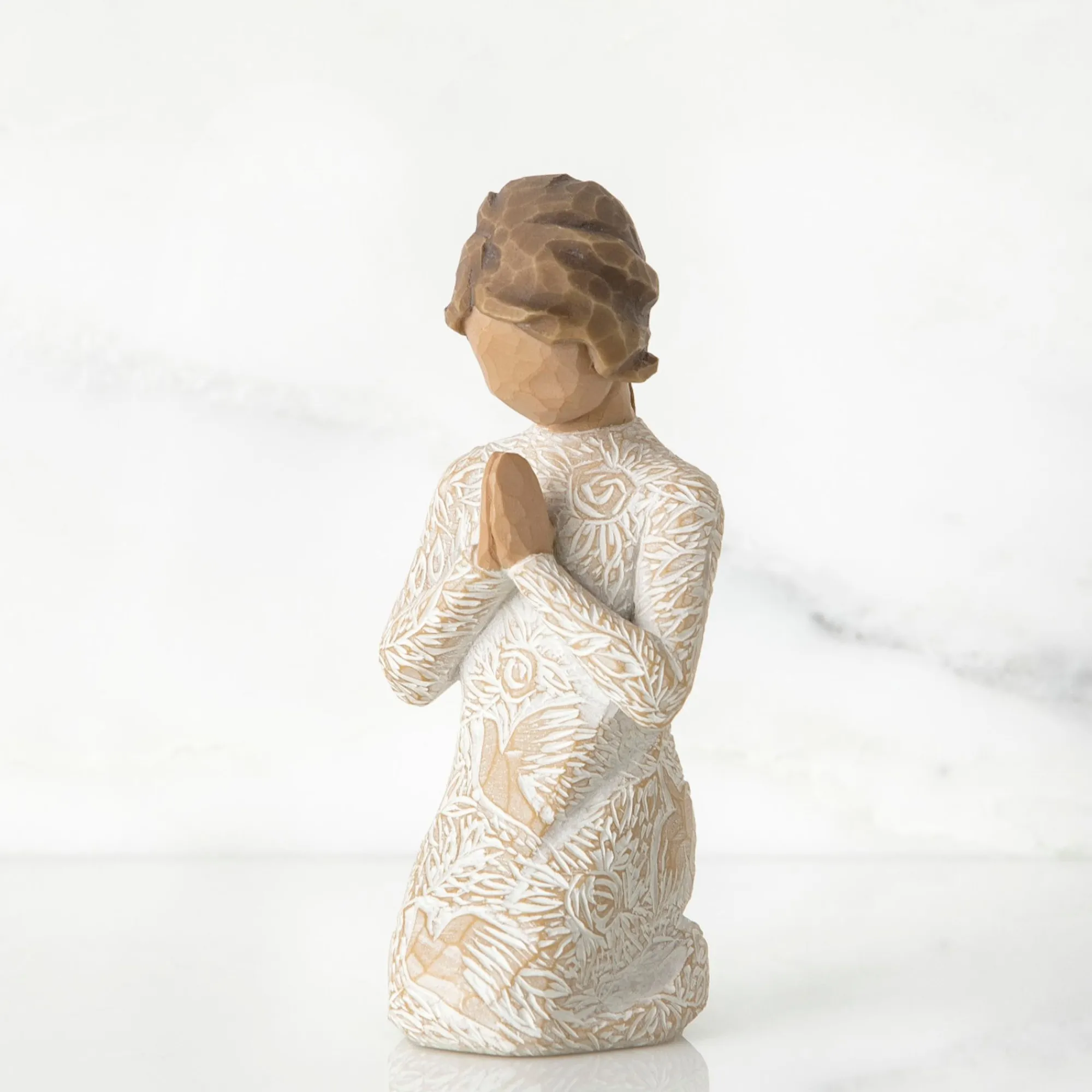 prayer_of_peace_0.webp Willow Tree Christmas | Prayer Of Peace