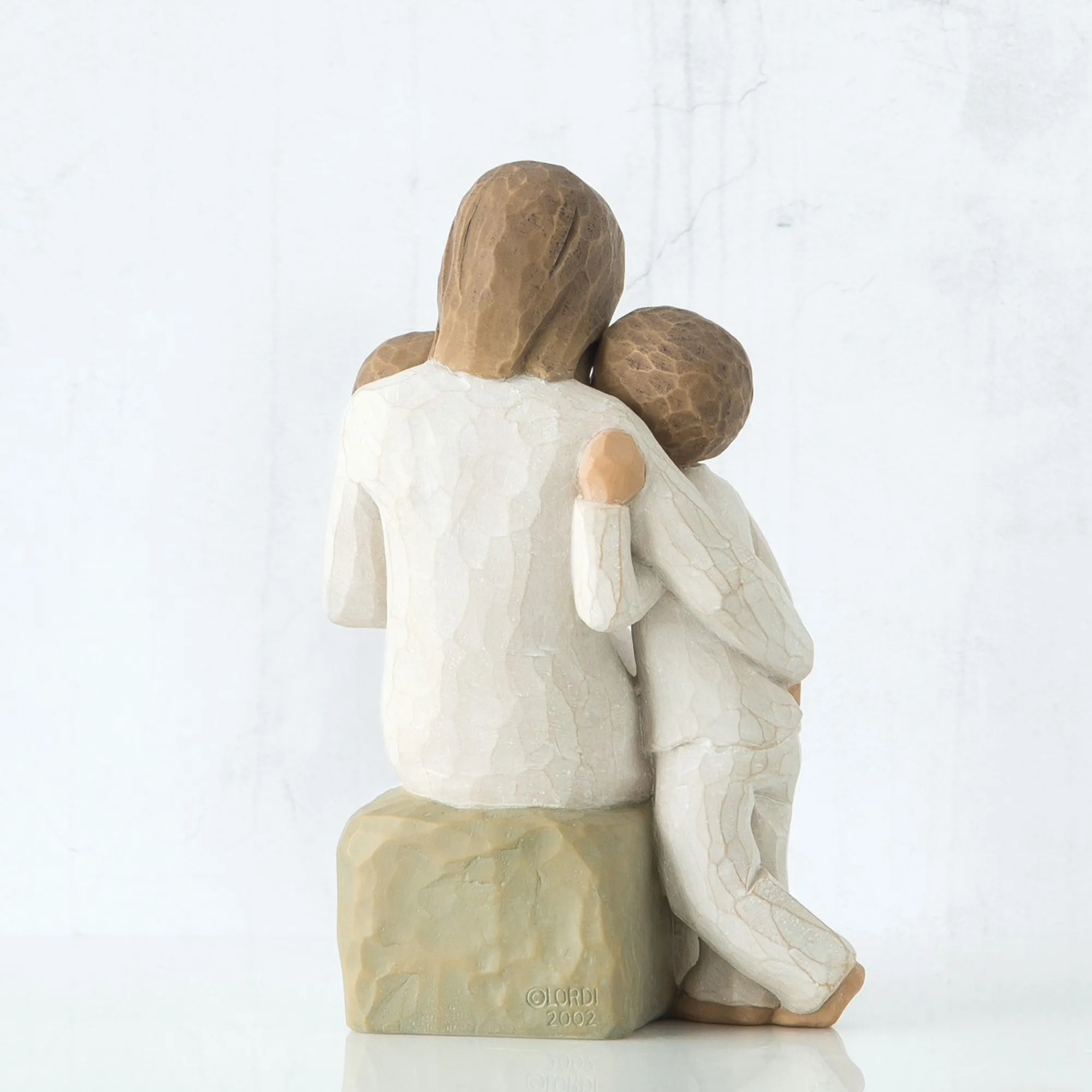 quietly_1.webp Willow Tree Sisters & Brothers | Quietly